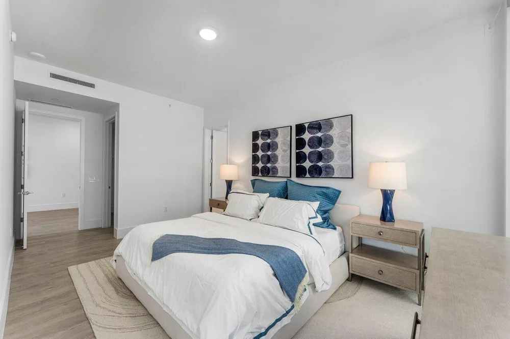 220 LAKE SHORE DRIVE #702 Lake Park, FL 33403