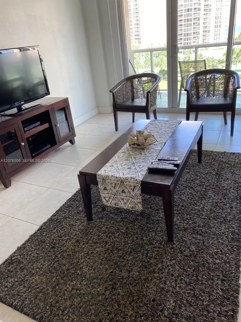19370 Collins Ave #805 Sunny Isles Beach, FL 33160