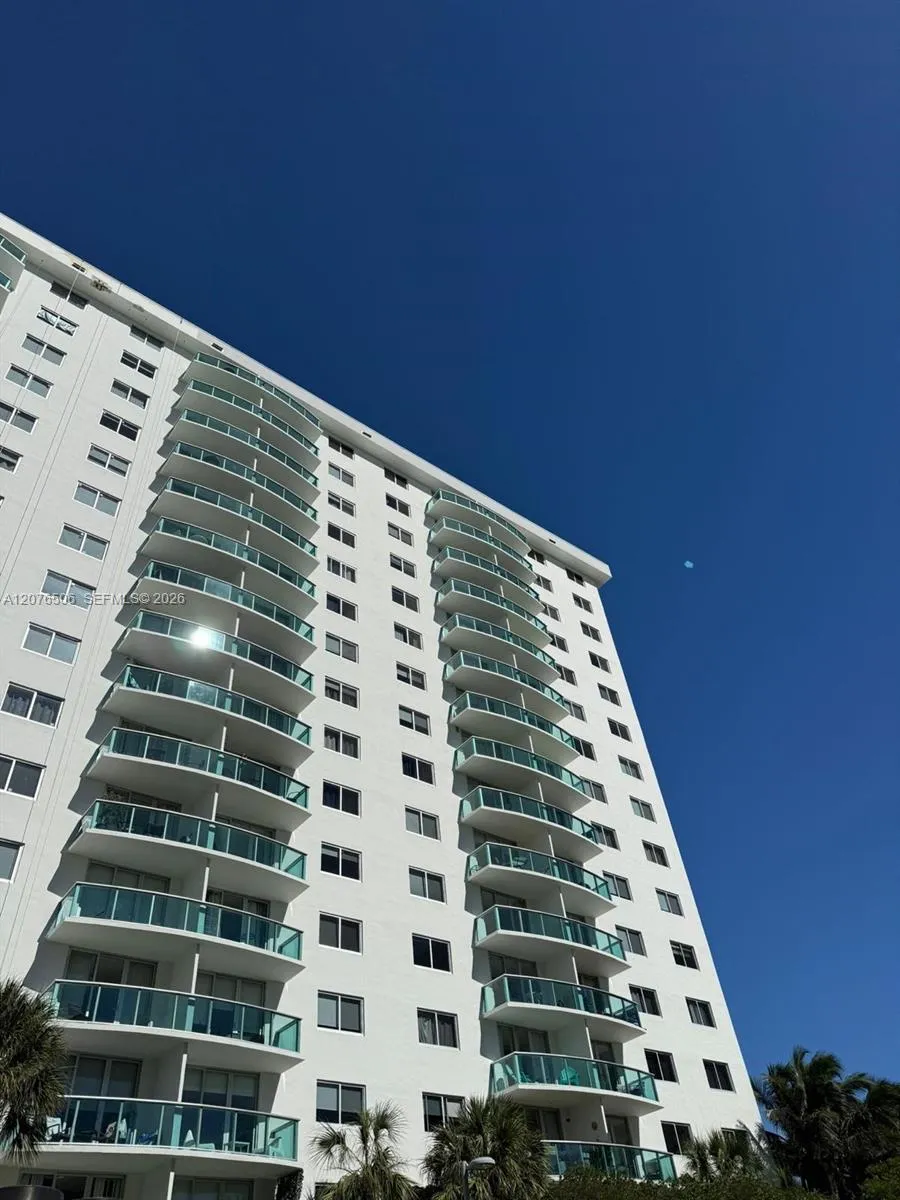 19370 Collins Ave #805 Sunny Isles Beach, FL 33160