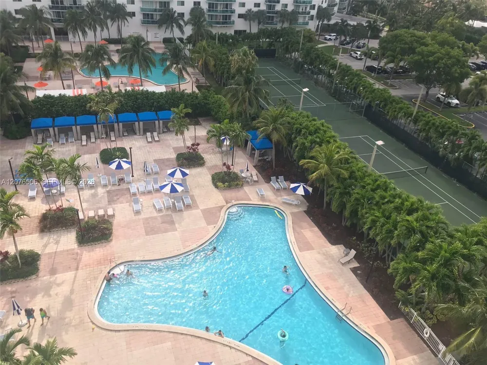 19370 Collins Ave #805 Sunny Isles Beach, FL 33160