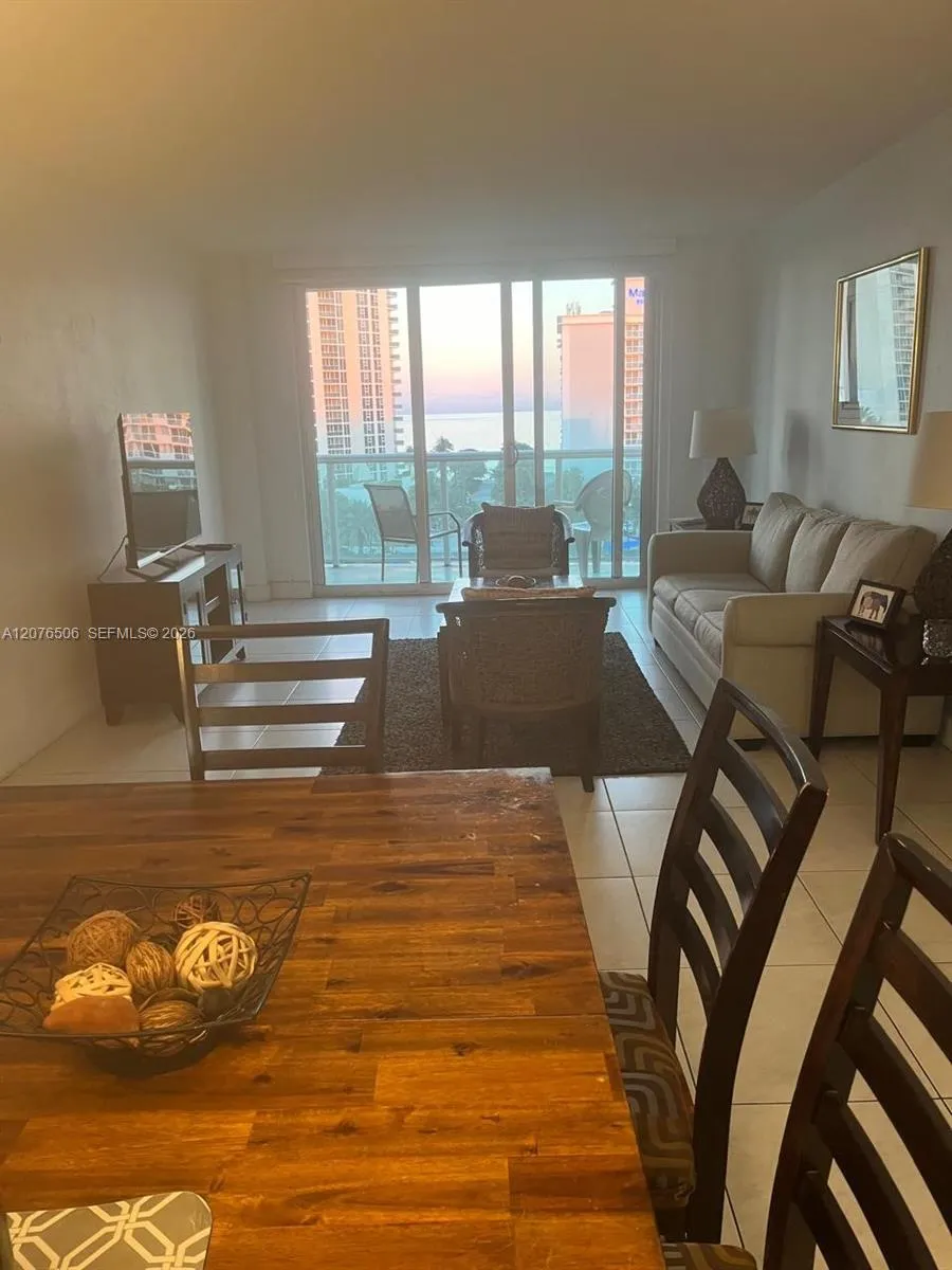 19370 Collins Ave #805 Sunny Isles Beach, FL 33160