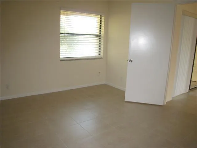 22053 PALMS WAY #203 Boca Raton, FL 33433