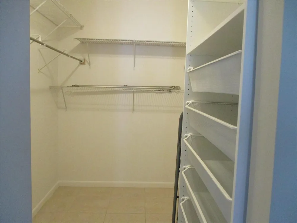22053 PALMS WAY #203 Boca Raton, FL 33433