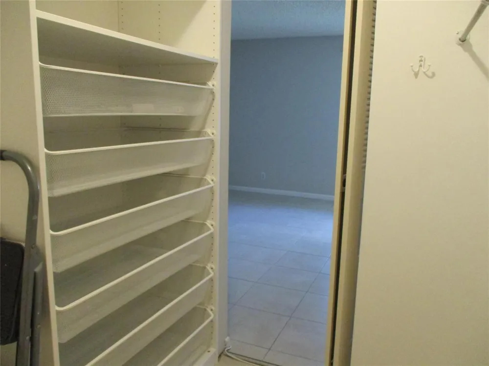 22053 PALMS WAY #203 Boca Raton, FL 33433