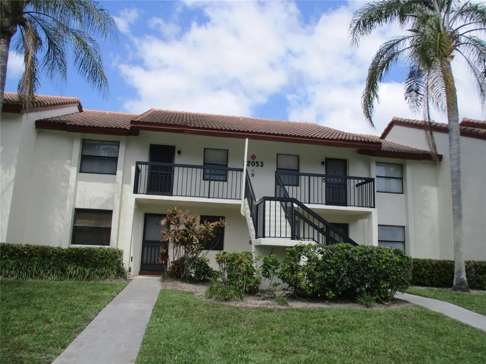 22053 PALMS WAY #203 Boca Raton, FL 33433
