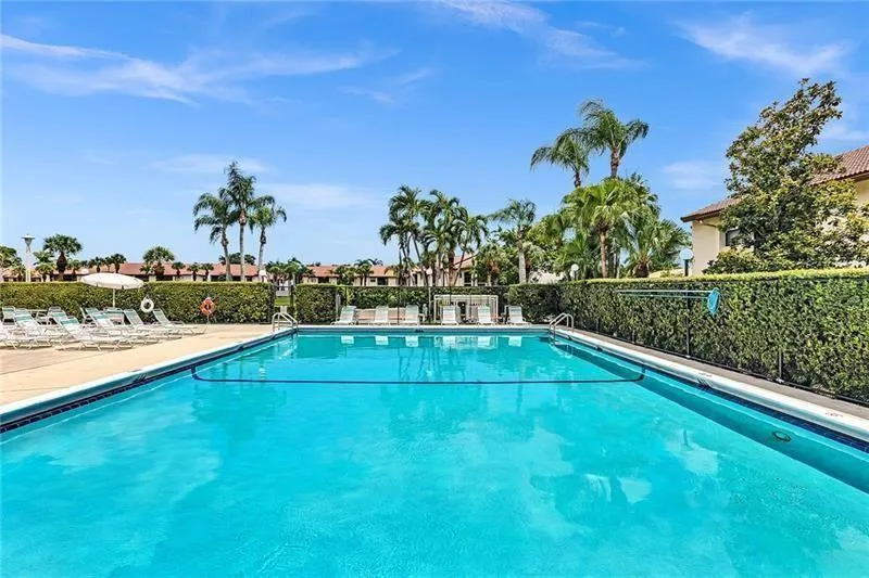 22053 PALMS WAY #203 Boca Raton, FL 33433