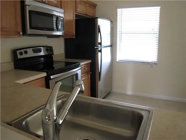 22053 PALMS WAY #203 Boca Raton, FL 33433