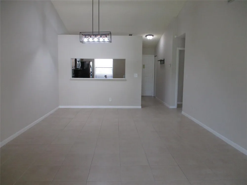 22053 PALMS WAY #203 Boca Raton, FL 33433