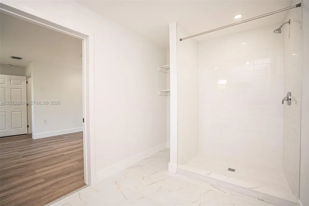 20720 NW 34 Avenue #2 Miami Gardens, FL 33056