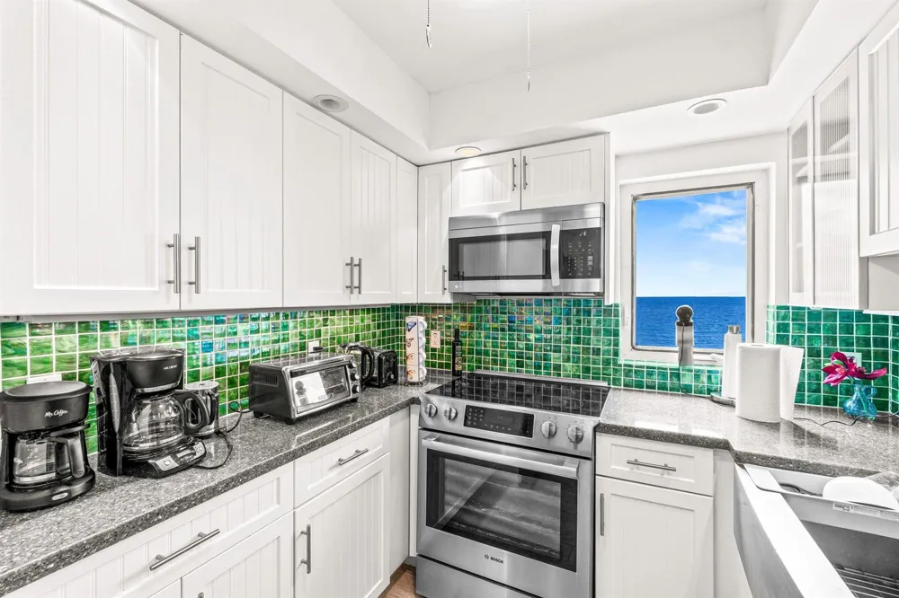 4511 S Ocean Boulevard #607 Highland Beach, FL 33487