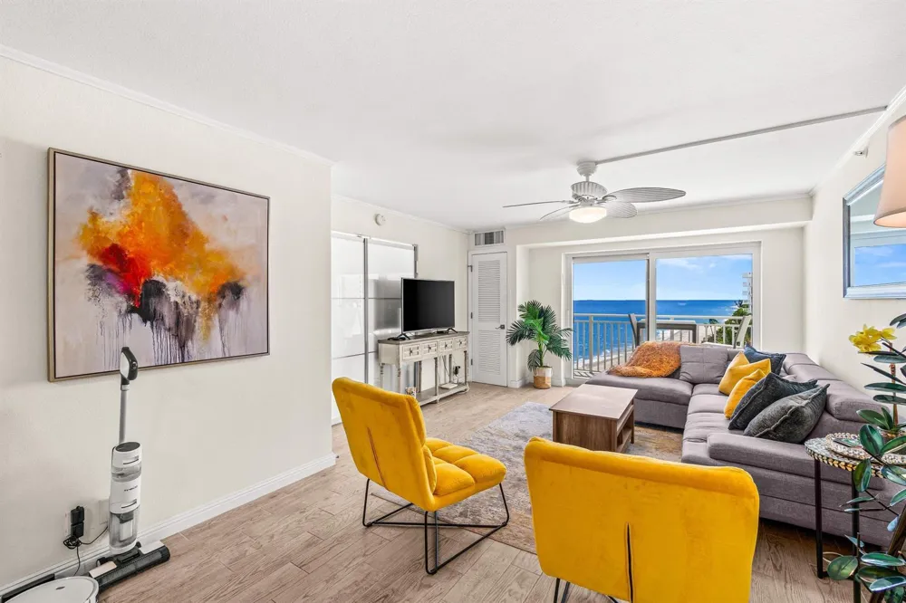 4511 S Ocean Boulevard #607 Highland Beach, FL 33487