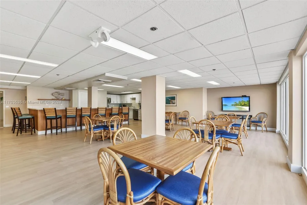 4511 S Ocean Boulevard #607 Highland Beach, FL 33487