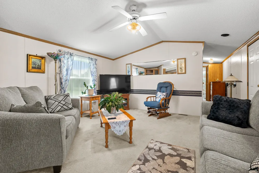65383 48th Avenue Hartford Township, MI 49057