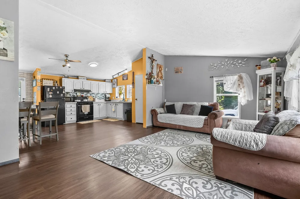 2002 Mount Olivet Road Kalamazoo Charter Township, MI 49004