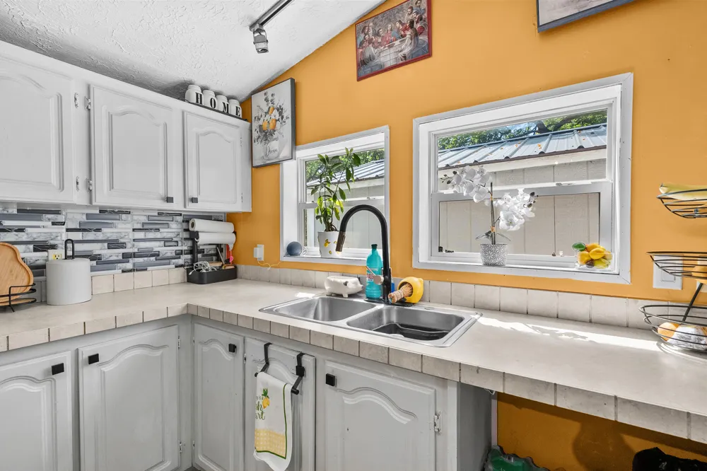 2002 Mount Olivet Road Kalamazoo Charter Township, MI 49004