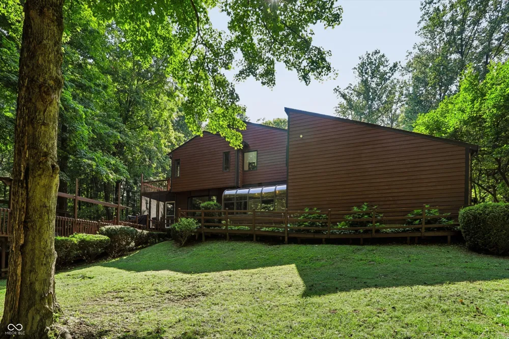 12399 Cedarwood Drive Mooresville, IN 46158