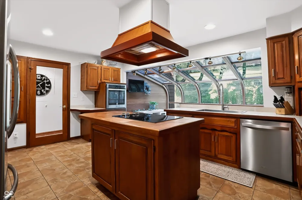 12399 Cedarwood Drive Mooresville, IN 46158