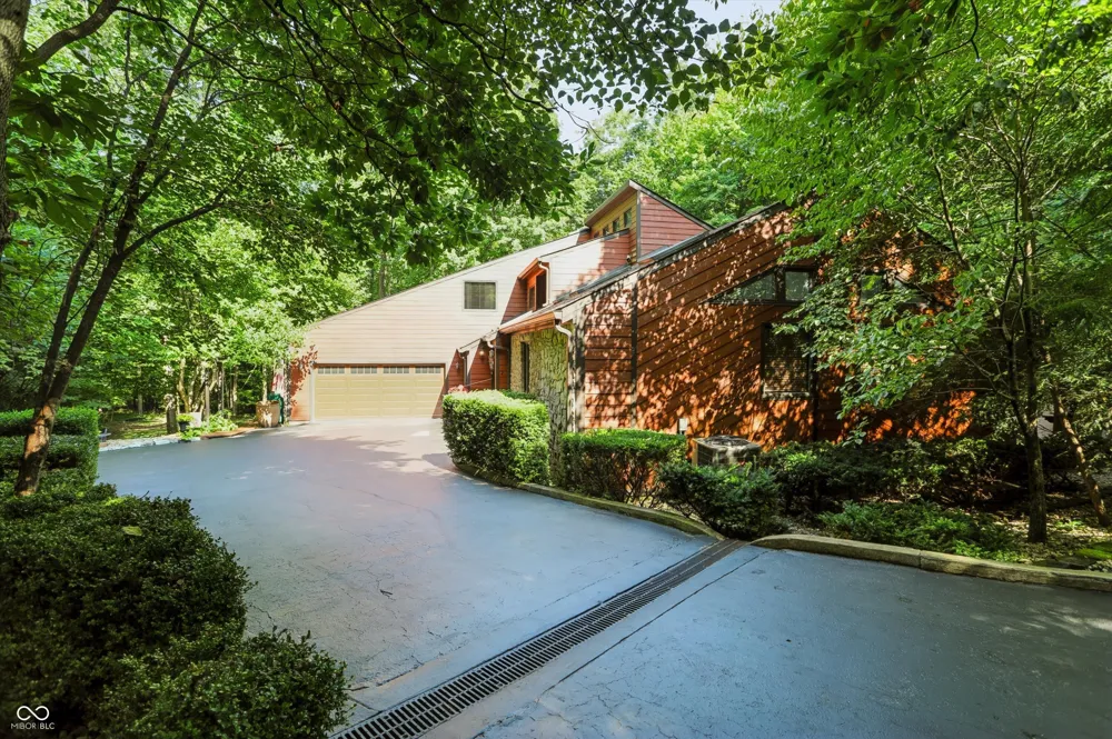12399 Cedarwood Drive Mooresville, IN 46158