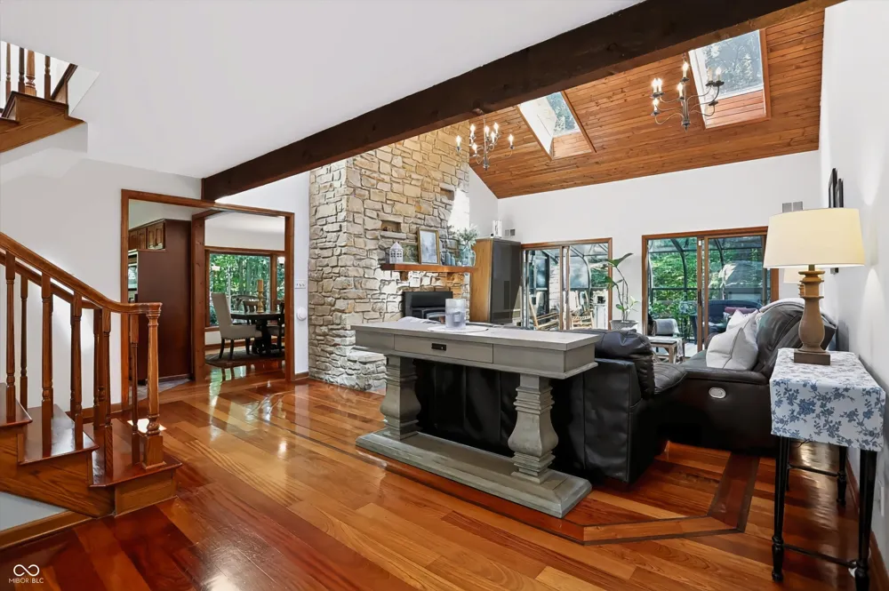 12399 Cedarwood Drive Mooresville, IN 46158
