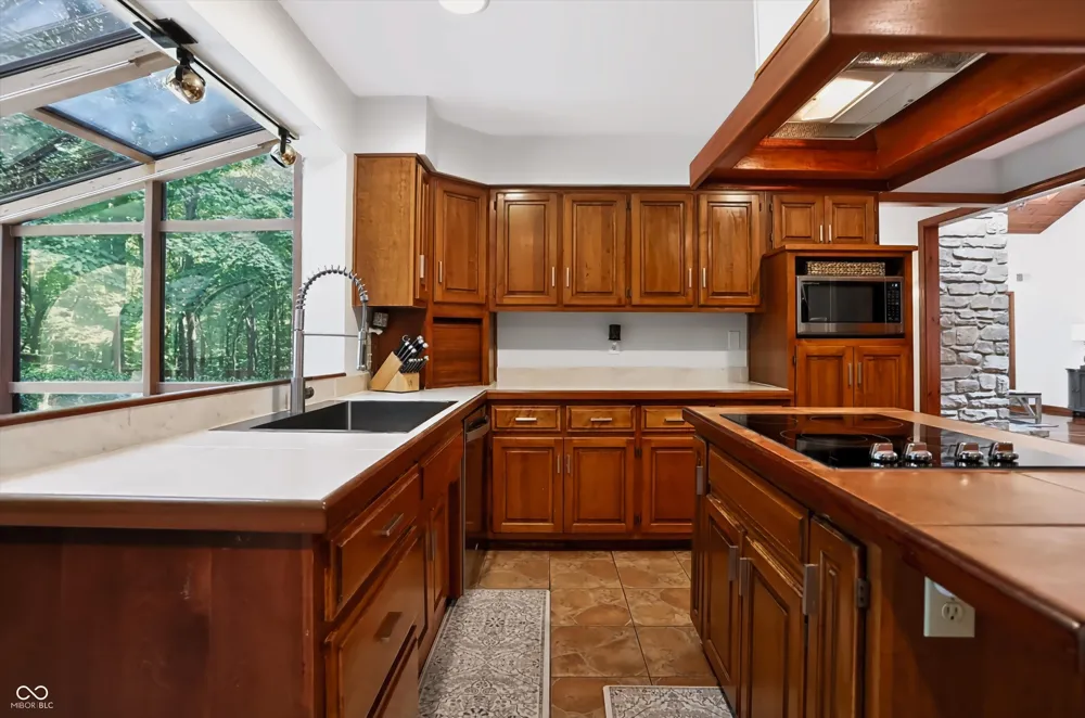 12399 Cedarwood Drive Mooresville, IN 46158