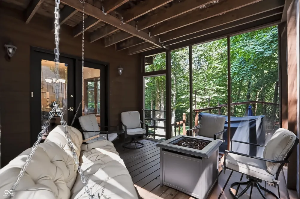 12399 Cedarwood Drive Mooresville, IN 46158