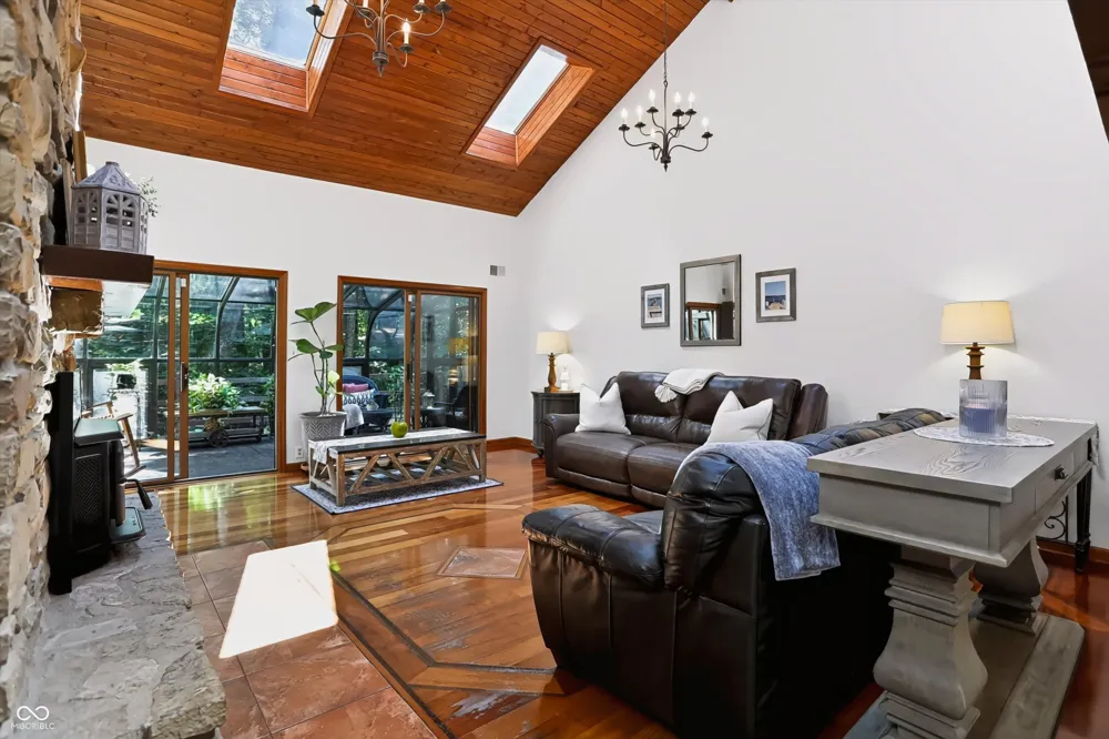 12399 Cedarwood Drive Mooresville, IN 46158