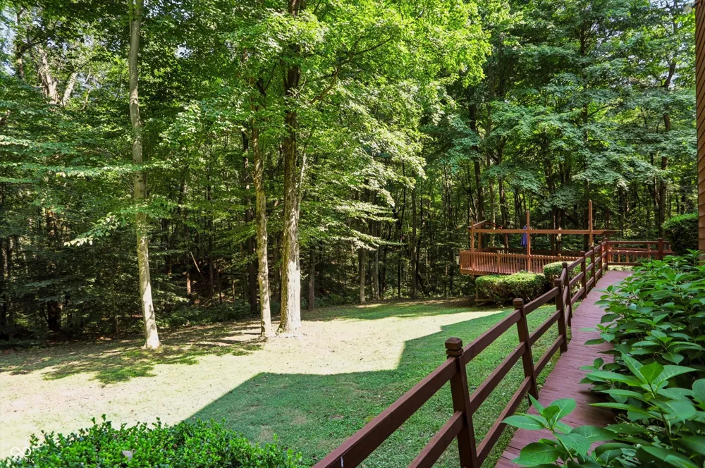 12399 Cedarwood Drive Mooresville, IN 46158
