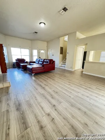 230 Saddlebrook Dr