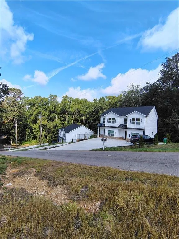 245 Brad St Royston, GA 30662