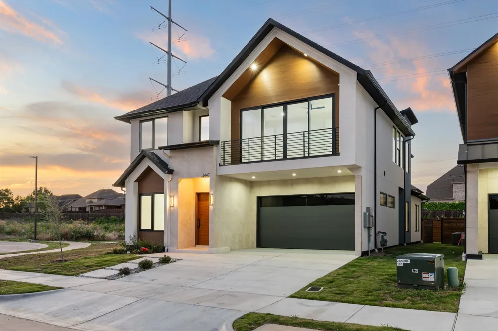 3443 Umyousef Court Irving, TX 75038