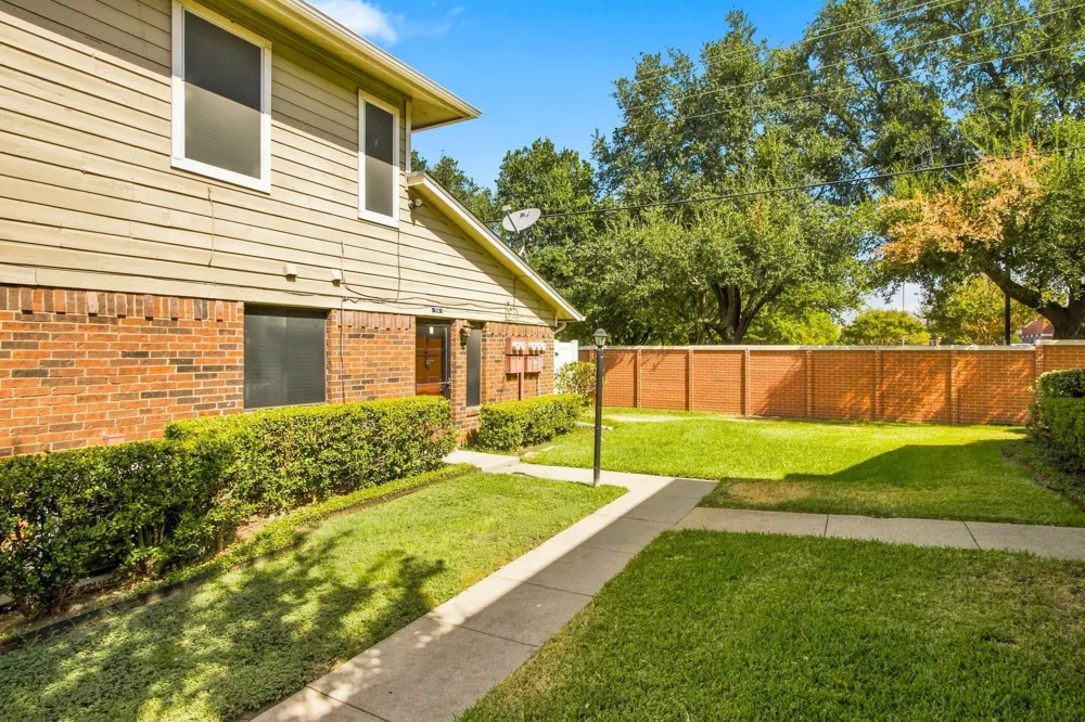 2240 Tarpley Road #74 Carrollton, TX 75006