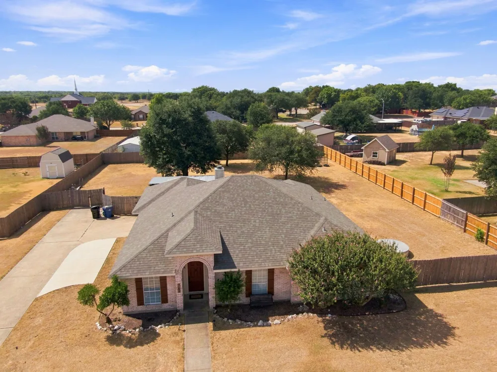 760 S Ridge Drive Midlothian, TX 76065