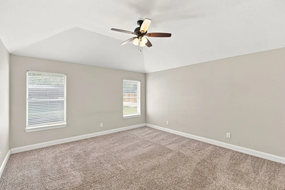 760 S Ridge Drive Midlothian, TX 76065