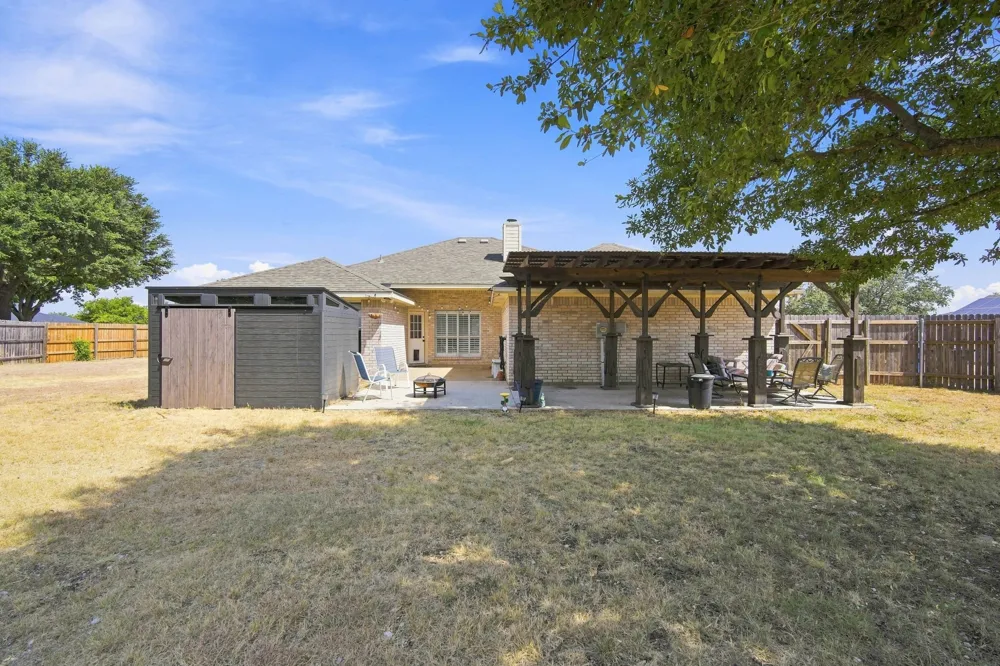 760 S Ridge Drive Midlothian, TX 76065