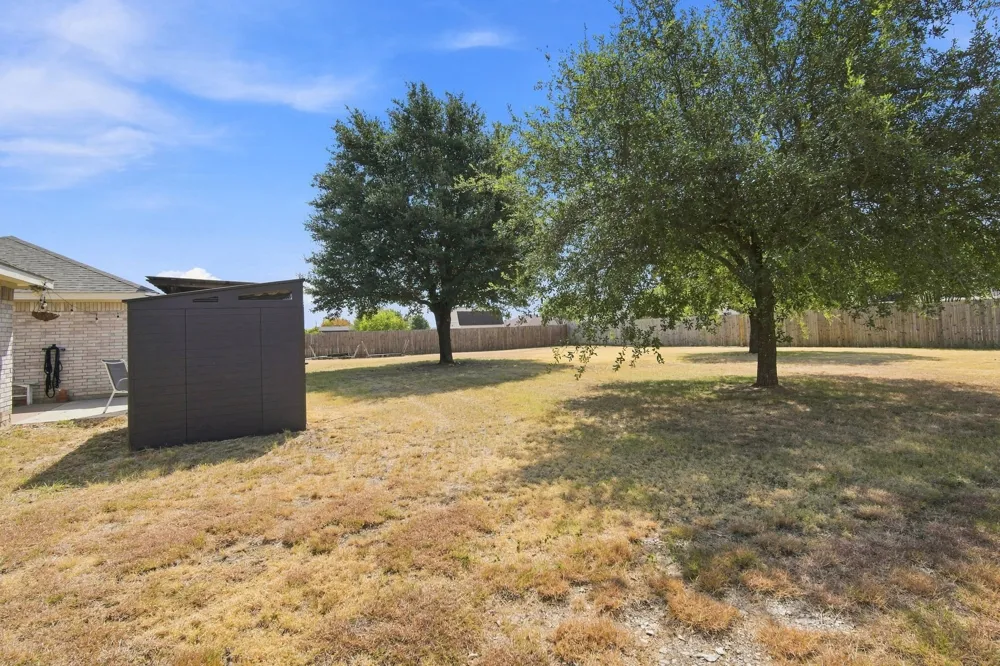 760 S Ridge Drive Midlothian, TX 76065
