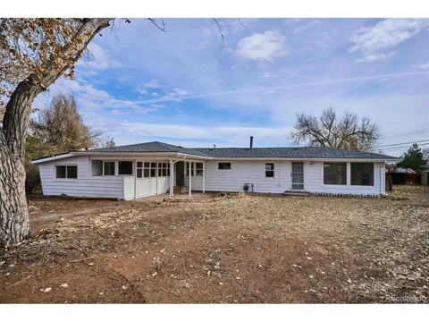 2110 Eagle Circle