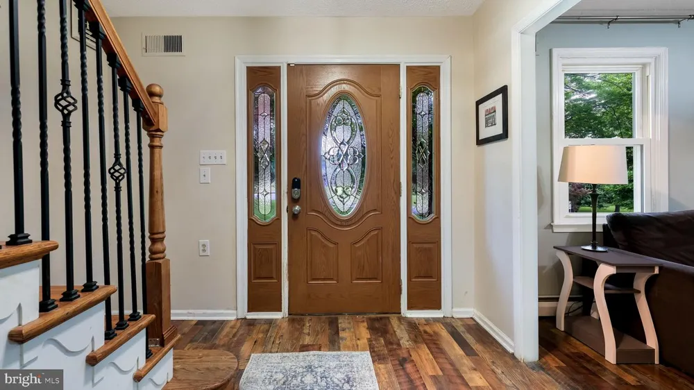 4 MENDENHALL DRIVE Glen Mills, PA 19342