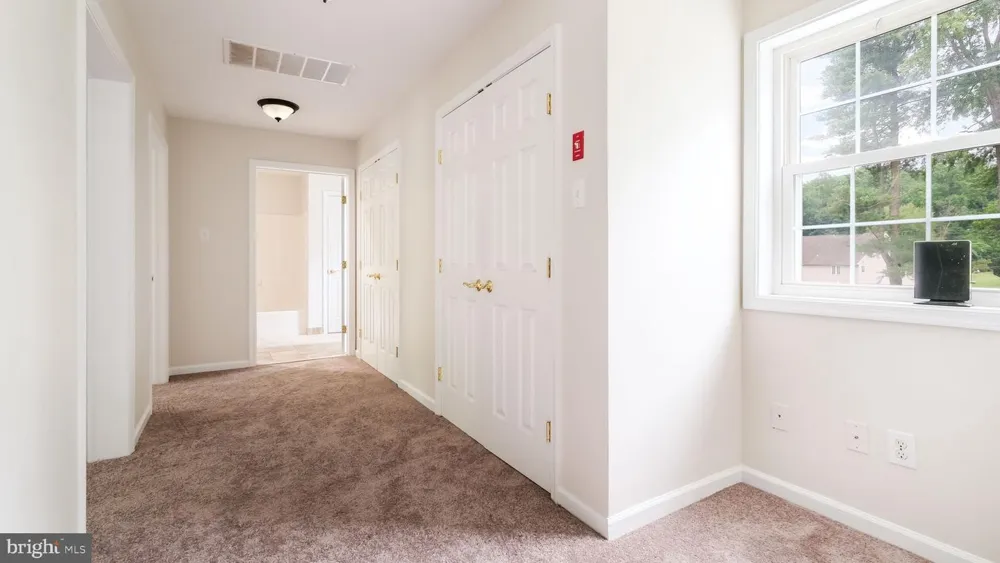 4 MENDENHALL DRIVE Glen Mills, PA 19342