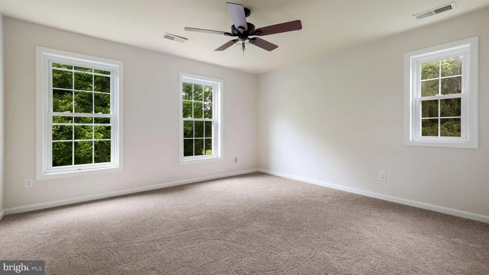 4 MENDENHALL DRIVE Glen Mills, PA 19342