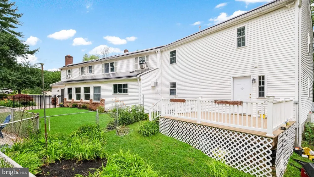 4 MENDENHALL DRIVE Glen Mills, PA 19342