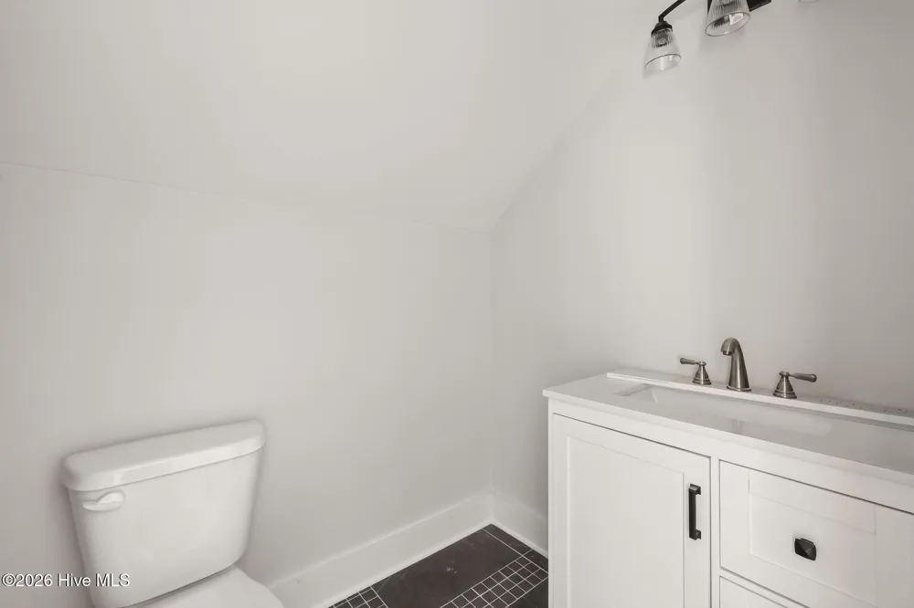 305 E Harnett Street Benson, NC 27504