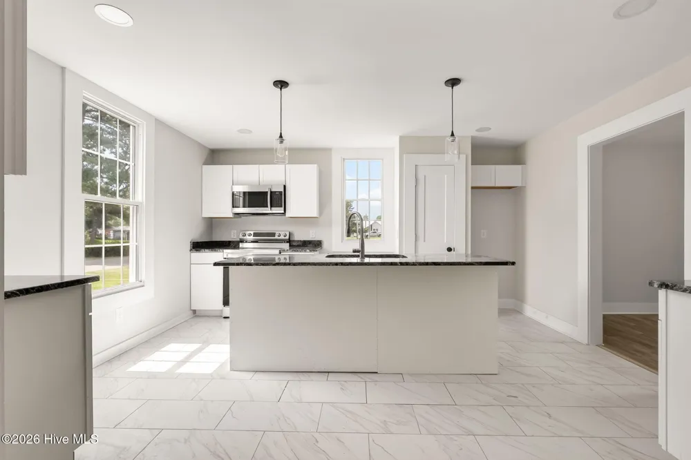 305 E Harnett Street Benson, NC 27504