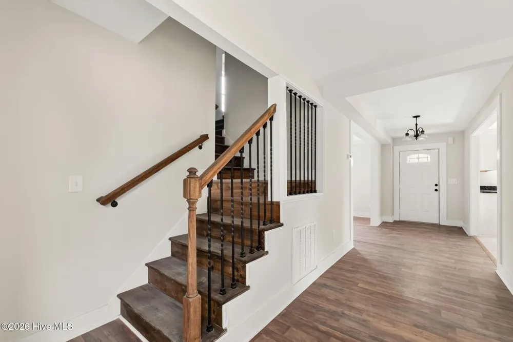 305 E Harnett Street Benson, NC 27504