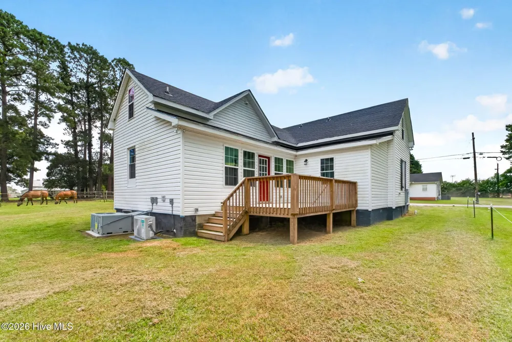 305 E Harnett Street Benson, NC 27504