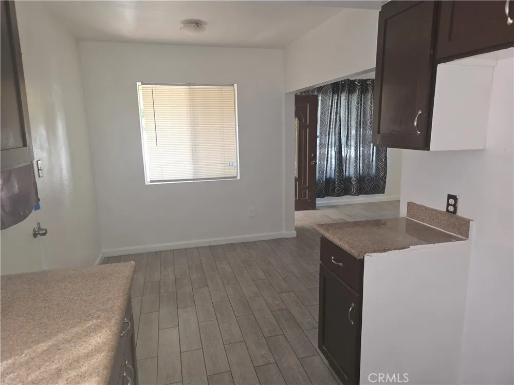 4910 NOBEL STREET Commerce, CA 90040