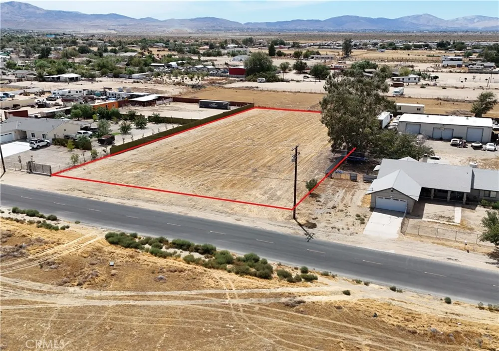 E 95th ST E Littlerock, CA 93543