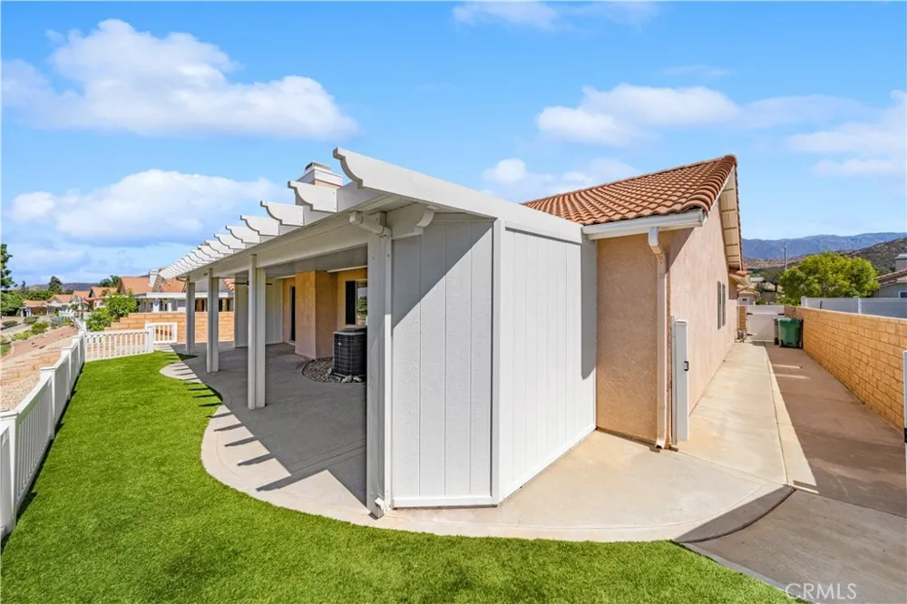 10601 Bel Air Drive Cherry Valley, CA 92223