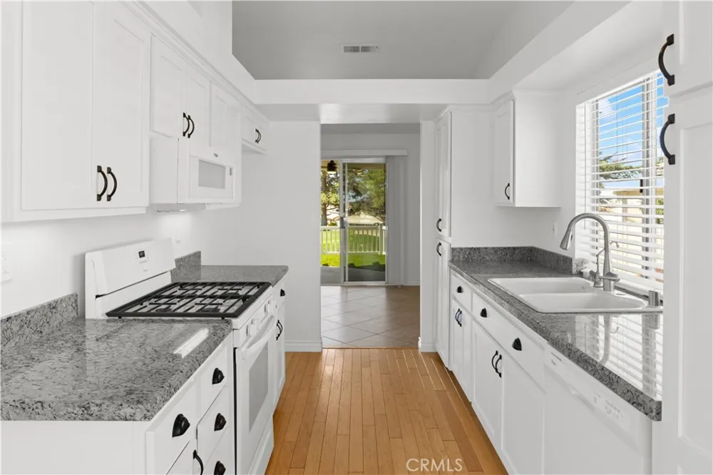 10601 Bel Air Drive Cherry Valley, CA 92223