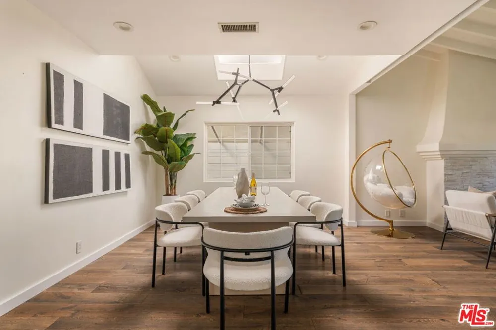 631 Fuller Avenue Los Angeles, CA 90036