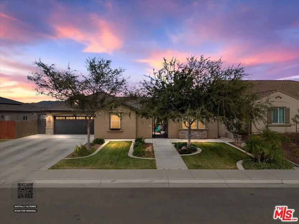 5103 Anaconda Avenue Bakersfield, CA 93306